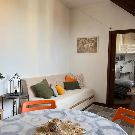 Casa Lara * Μιλάνο